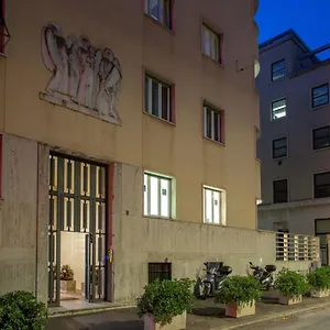 Gasthuis Prima Collection, Rome